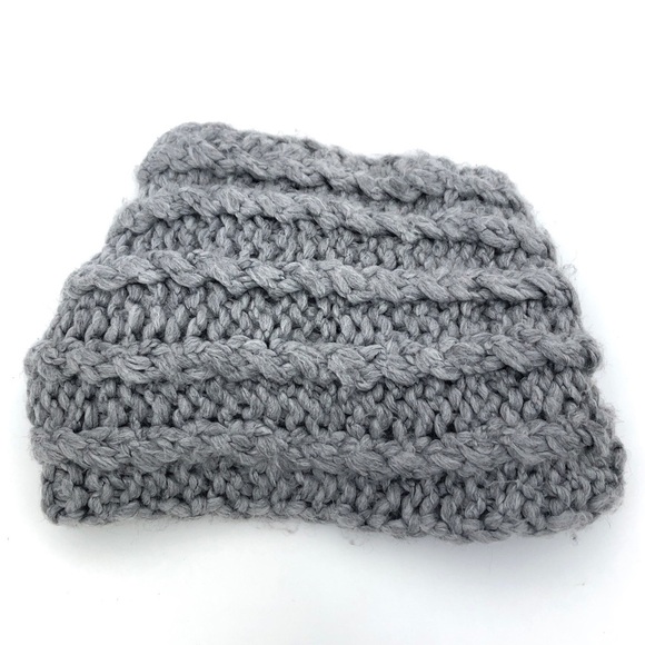 Rebecca Minkoff Gray Chunky Knit Women's Twisted Neck Scarf - Picture 4 of 5